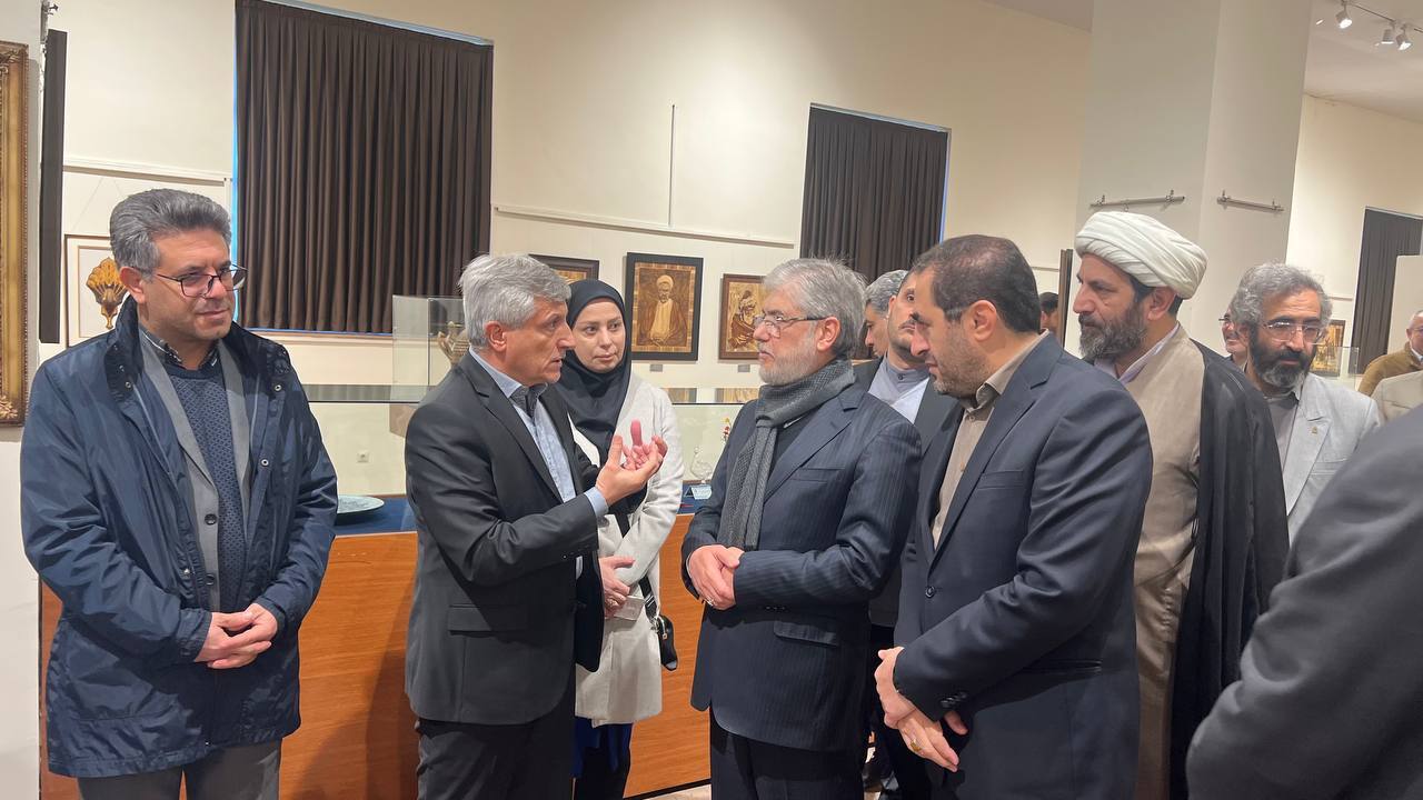 وزیر علوم