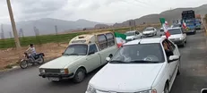 رژه خودرویی و ادوات کشاورزی در دهستان شوراب با حضور پرشور مردم برگزار شد