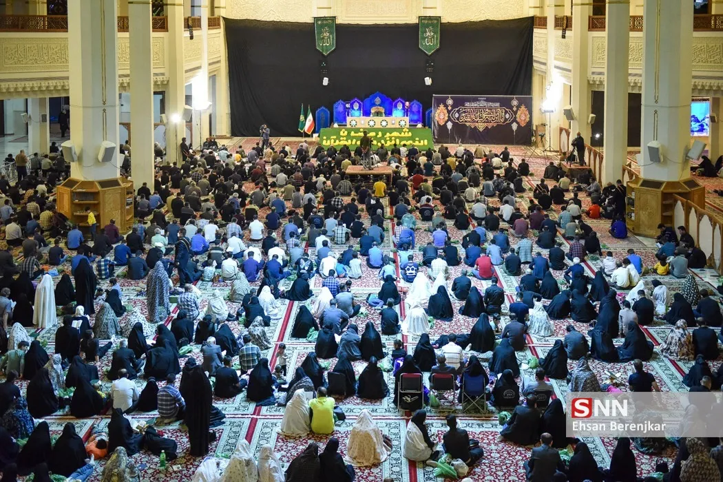 مراسم احیای شب نوزدهم ماه مبارک رمضان در حرم مطهر شاهچراغ(ع) شیراز‎‎