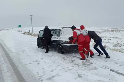 نجات بیش از ۲۰ هزار نفر از مرگ به علت یخ&zwnj;زدگی