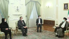 رئیسی: اتحادیه اروپایی نباید تحت تأثیر فشار‌ها و یکجانبه‌گرایی آمریکا قرار گیرد
