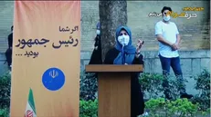 مطالبات مردم اصفهان از رئیس جمهوری آینده / مردم: دیوار کج بردن آب اصفهان رو چه کسی پایه گذاشت؟