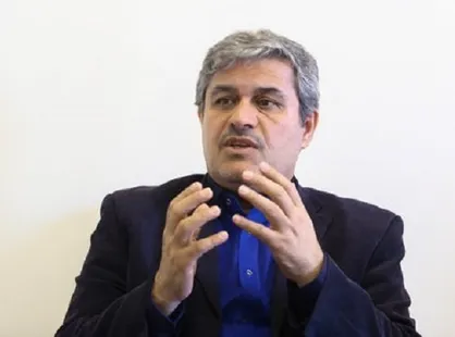 تاجگردون از بیمه سرمد برکنار شد / دلیل: حقوق ۸۵میلیون تومانی!