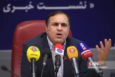 نانو بیش از بودجه دریافتی برای دولت درآمدزایی دارد/ کاهش بودجه ستاد نانو رقابت با کشور‌های دیگر را سخت خواهد کرد