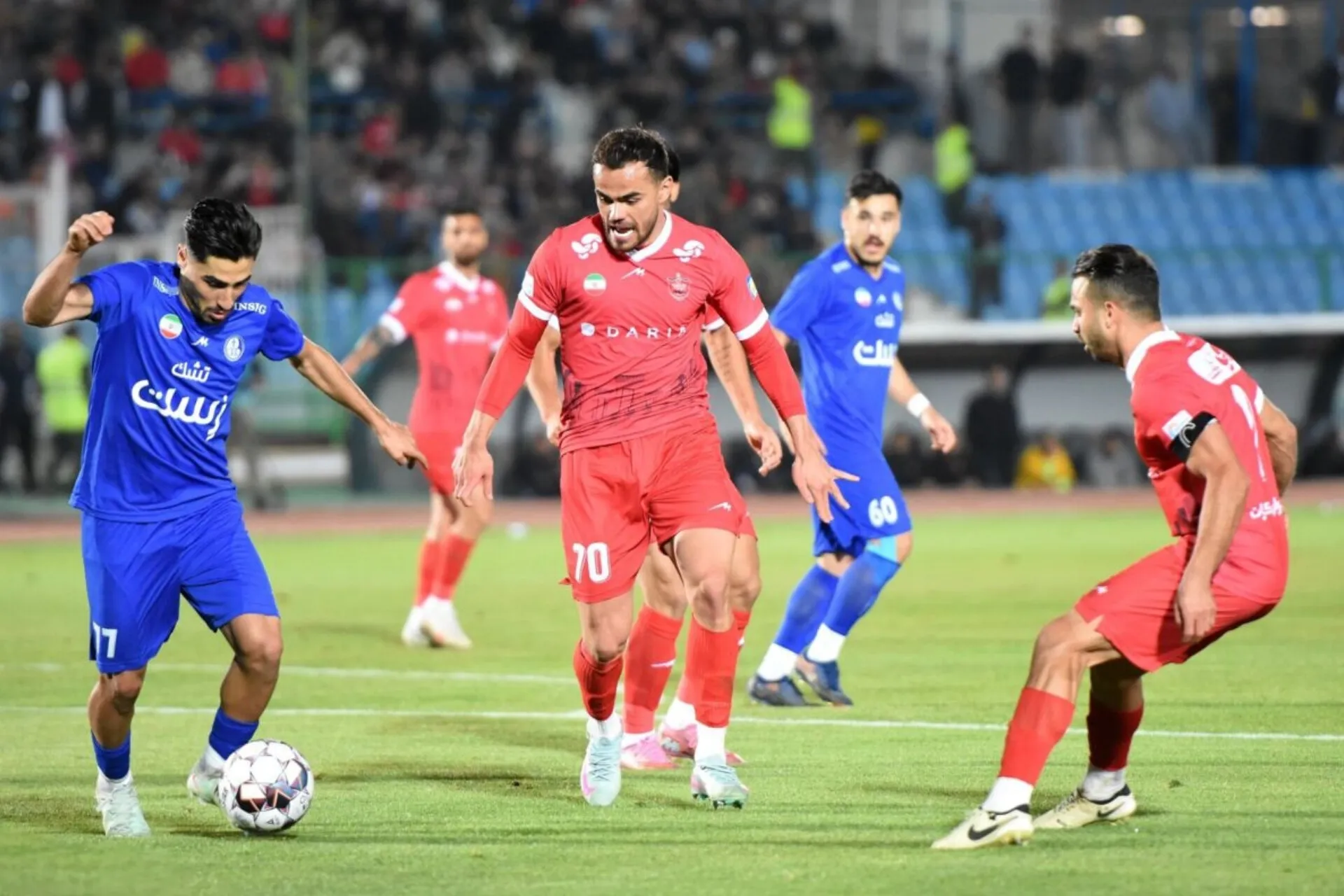 پخش زنده بازی پرسپولیس و استقلال خوزستان