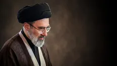 رهبر معظم انقلاب: قاطعانه اعلام می‌کنم؛ ارتکاب هرآنچه به ضرر انسجام اجتماعی باشد، ممنوع است / کلید حل مسائل اقتصادی، تکیه هرچه بیشتر بر تولید داخلی است