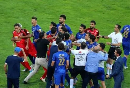 ابلاغیه کمیته انضباطی به ۵ بازیکن سرخابی و مدیر رسانه&zwnj;ای استقلال
