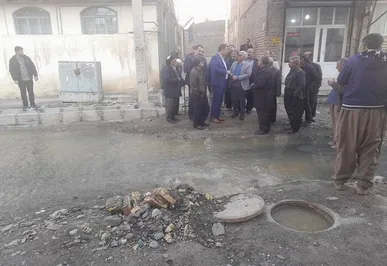 مشکل ورود فاضلاب در منازل گریزه سنندج برطرف شد