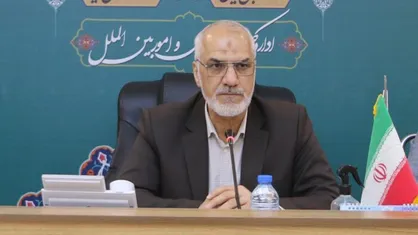 هر کسی مانع اجرای نهضت ملی مسکن است باید از گردونه کار بیرون شود