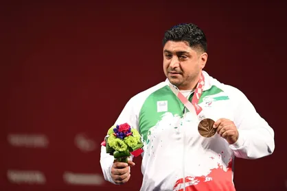 اولین برنز ایران توسط سامان رضی ضرب شد
