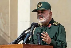 فرمانده کل سپاه وارد خوزستان شد