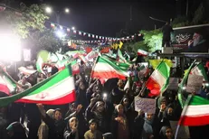 حماسه‌ی نود و یک در قلب سمنان؛ طنینِ استکبارستیزی در میعادگاه سعدی+ فیلم