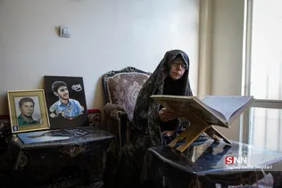 مادر شهید محمد کامران از شهدای مدافع حرم 