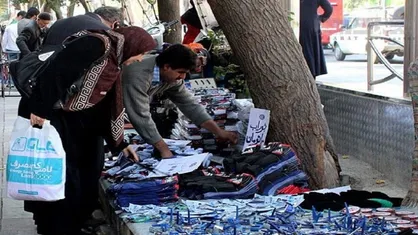 لزوم ساماندهی دستفروشان در روز بازار&zwnj;های فاخر و ماندگار