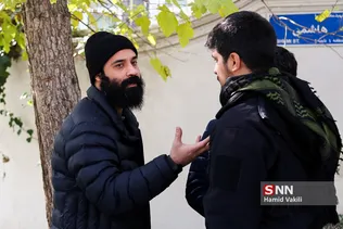 حضور عبدالرضا هلالی مداح اهل بیت(ع) در مراسم تشییع پیکر جهادگر دانشجو امیرمحمد اژدری در جماران