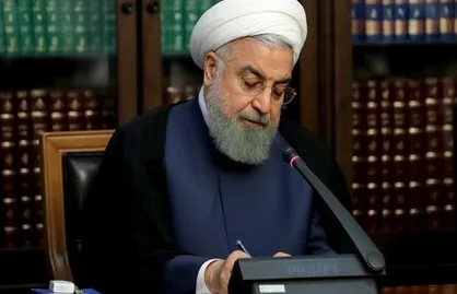روحانی درگذشت مادر وزیر سابق نیرو را تسلیت گفت