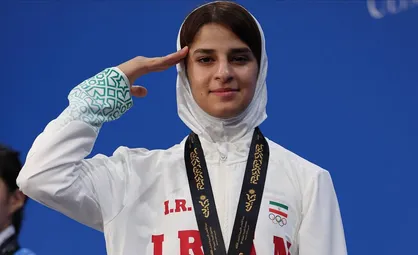 اولین طلای MMA توسط تیام ده پهلوان به دست آمد / احترام نظامی تیام ده&zwnj;پهلوان به پرچم ایران + فیلم و عکس