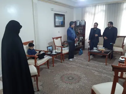 تجلیل سخنگوی دولت از همسر شهید حسینی(ابوزینب)
