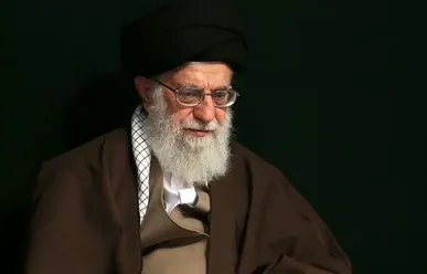 اگر معیت خداوند متعال را حفظ کنیم، بدانید که حتی اگر ده برابر نیرو‌های آمریکا علیه ما باشند، خداوند بر آنان غلبه خواهد کرد