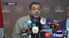 اسامه حمدان: به نتانیاهو می‌گوییم که مقاومت شما را مجبور می‌کند در ازای آزادی سربازان بهای آن را بپردازید