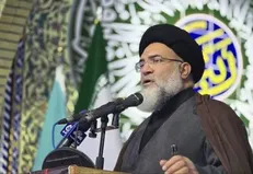 مقاومت و ایستادگی رمز پیروزی ملت ایران در همه میدان‌هاست