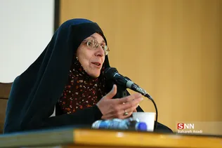 زن نمونه