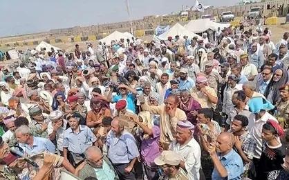 تحصن نظامیان مقابل مقر ائتلاف سعودی در یمن