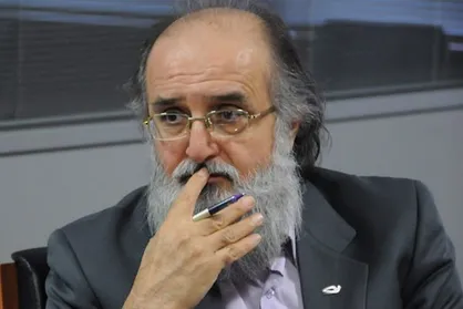 مناطق آزاد نمی&zwnj;توانند منشاء خیر و برکت وایجاد درآمد ارزی برای کشور باشند