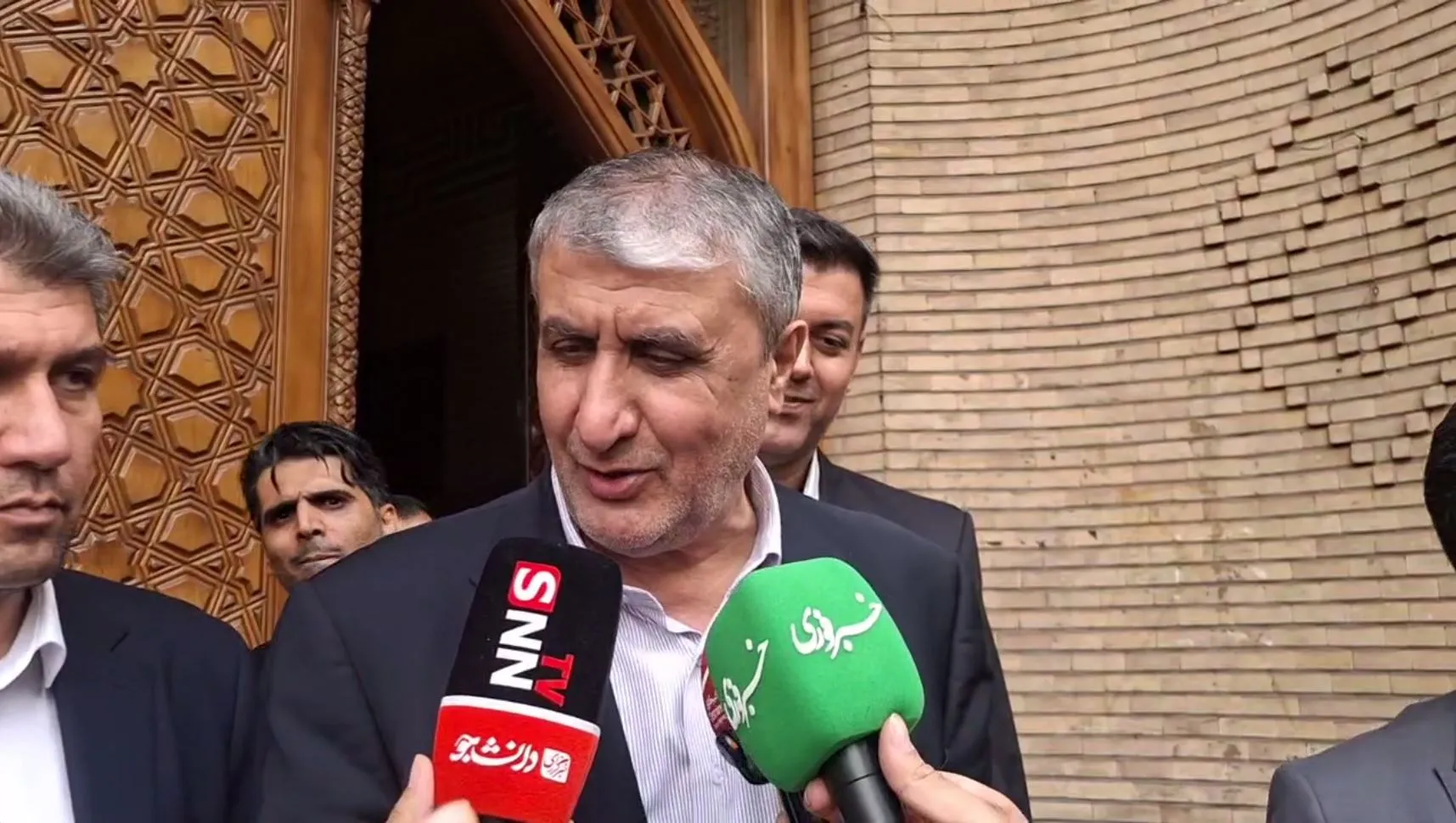 رئیس سازمان انرژی اتمی: هیاهوی آمریکا نشان می‌دهد که آنها به ته خط رسیده‌اند و حرفی برای گفتن ندارد