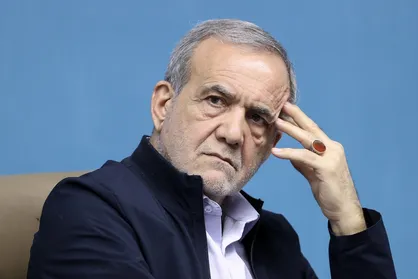 بی&zwnj;تکلفی &lrm;رئیس جمهور در مناسبات دیپلماتیک ربطی به ناآشنایی با پروتکل&zwnj;ها ندارد