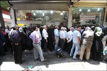 12 اقدام دولت برای آرامش بازار و جمع شدن صف&zwnj;ها