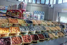 حبوبات در میادین ۲۰ درصد ارزان‌تر از سطح شهر است