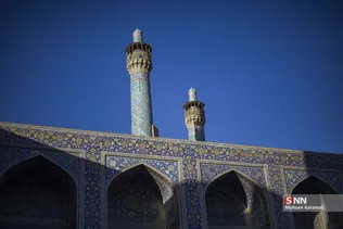 مسافران نوروزی در میدان امام اصفهان