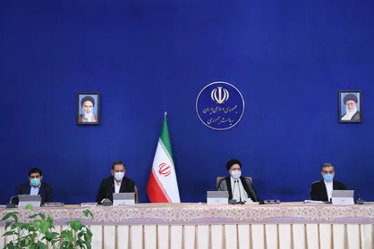 وزارتخانه&zwnj;ها ظرفیت&zwnj;های همکاری با شانگ&zwnj;های را شناسایی و فعال کنند