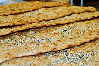 پخت نان ساده باید در اولویت نانوایی&zwnj;ها باشد