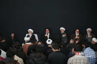 حضور آیت‌الله سید احمد خاتمی(عضو هیئت رئیسهٔ مجلس خبرگان رهبری)  در بیت یت الله العظمی نوری همدانی در سالروز شهادت امام 
 حسن عسکری(ع) 