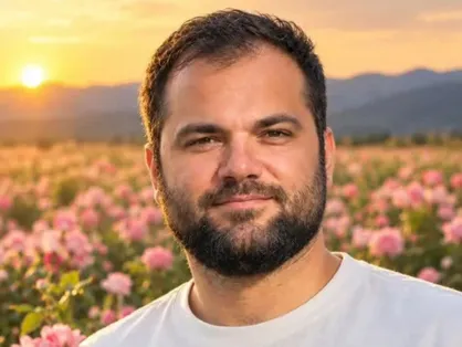 تشییع پیکر شهید جمشید رجبی در بندر امام
