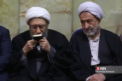 مراسم ختم آیت الله هاشمی شاهرودی در مسجد ارک تهران