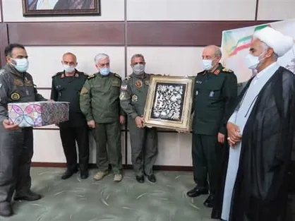 فرمانده قرارگاه حمزه سیدالشهدا سپاه از فرمانده هوانیروز ارتش تقدیر کرد