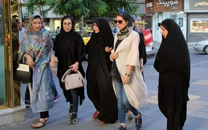 تغییر سلیقه جوانان ایرانی/تأملی بر علل کاهش علاقه به چادر و انتخاب&zwnj;های جدید پوشش