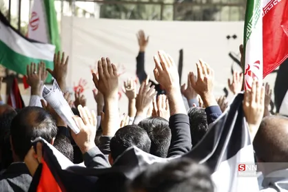 تجمع اعتراضی دانشگاهیان دانشگاه گیلان در پی اقدامات غیر انسانی رژیم اشغالگر قدس + فیلم