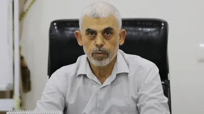مرد اهل غزه به بی بی سی می&zwnj;گوید شهید "سنوار رهبر حماس در خانه ویران شده من به شهادت رسید"