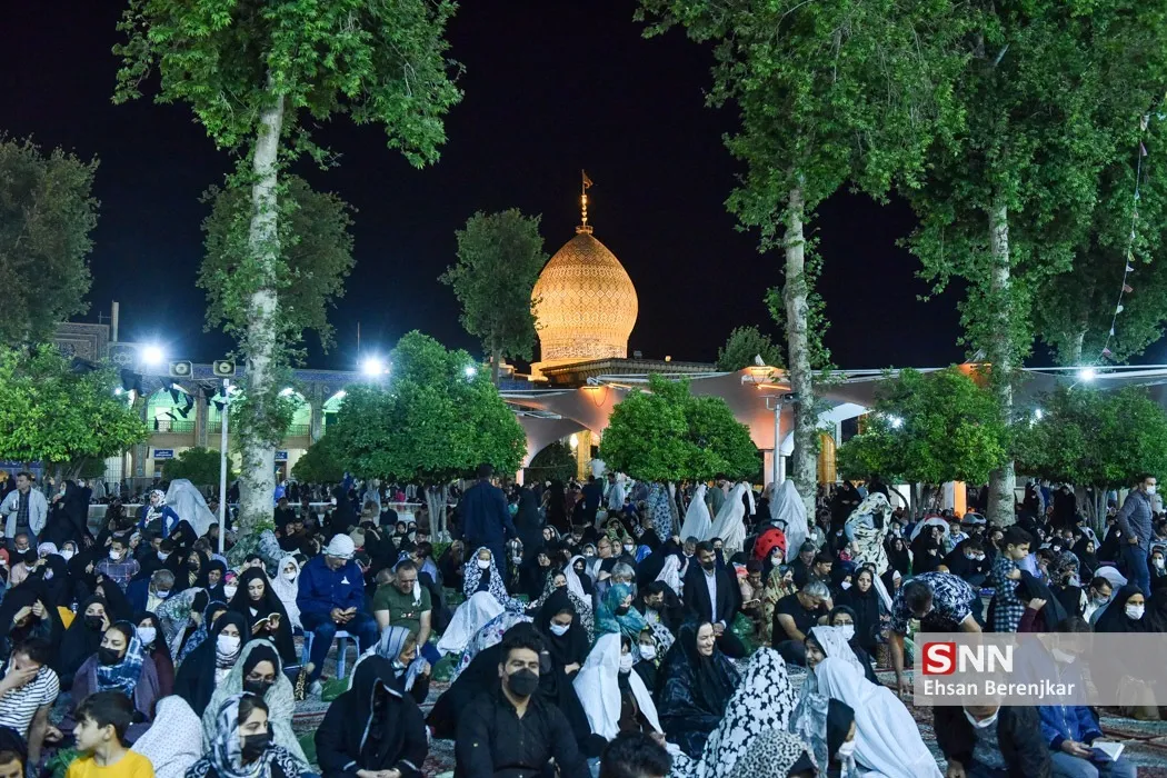 مراسم احیای شب نوزدهم ماه مبارک رمضان در حرم مطهر شاهچراغ(ع) شیراز‎‎