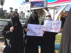 تجمع دانشجویان و مردم مازندران مقابل دفتر وزارت امور خارجه برگزار شد + عکس
