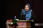 اعطای درجه یک هنری طراحی پارچه و لباس