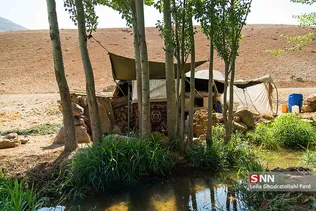 زندگی روزمره زنان عشایر در کنار رود در روستای نیاکان از شهرستان کوهرنگ
