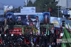 مردم کرمان: شهادت سردار، تازه آغاز کار است / گزارش ویدئوی بسیج دانشجویی کرمان از حاشیه تشییع پیکر شهید