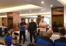 سعادتمند پس از پاداش به آبی‌ها: دل هواداران را شاد کنید، از فردا برای تمدید اقدام می‌کنیم