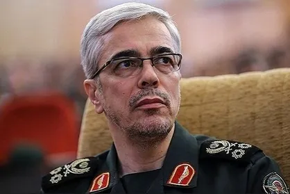 تسلیت سرلشکر باقری برای درگذشت پدر همسر سردار قاآنی