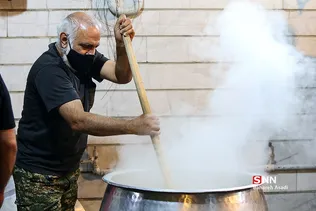 پخت حلیم نذری شهادت امام رضا (ع)